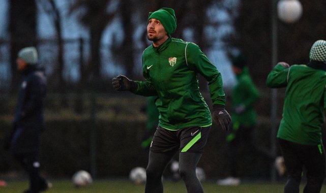 Bursaspor'un Antalya kampı başladı