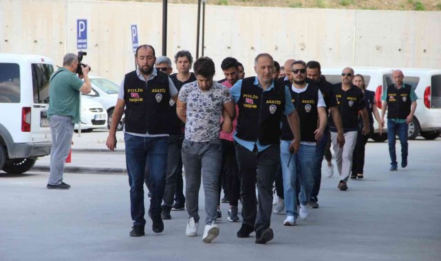 Büyükdere cinayetinde 5 sanığa toplam 4 müebbet ve 96 yıl hapis cezası