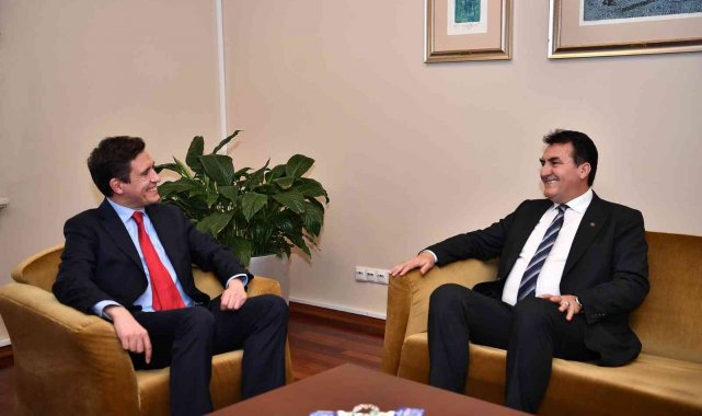 Büyükelçi Cholakov: "Sizin gibi bir dostumuz olduğu için çok şanslıyız"