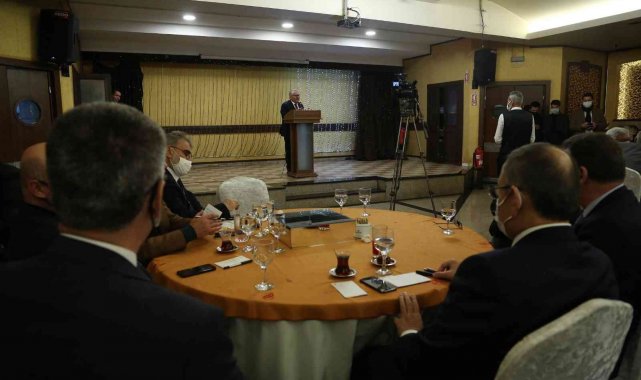 Büyükkılıç esnafla buluştu, çözüm sundu