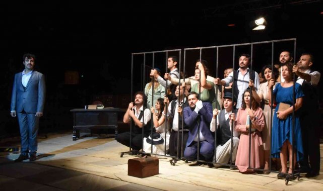 Büyükşehir Belediyesi, 2021'de kültür-sanat etkinliklerini tüm kente yaydı