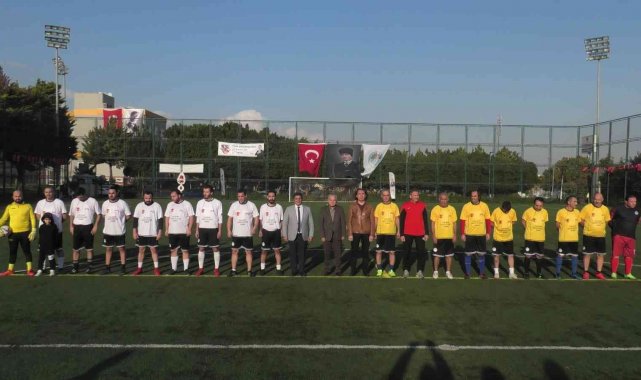 Büyükşehir Belediyesi, gazeteciler ile dostluk maçında buluştu