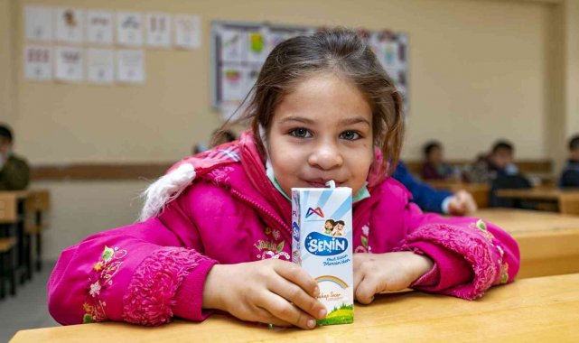 Büyükşehir Belediyesinin hedefi; çocuklara 1,5 milyon kutu süt dağıtmak