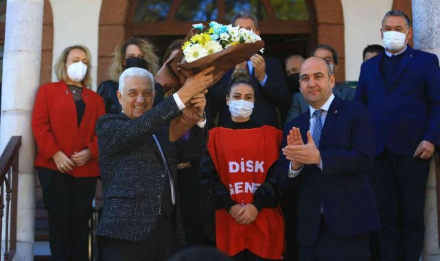 Büyükşehir, işçiye yüzde 63.07 oranında zam yaptı