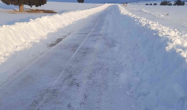 Büyükşehir kapalı kırsal mahalle yolu bırakmadı