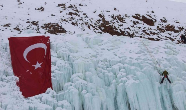 Buz duvarı Türkiye Buz Tırmanış Şampiyonası&#039;na ev sahipliği yaptı