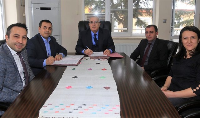 Çameli Belediyesi memurlarla sözleşme imzaladı