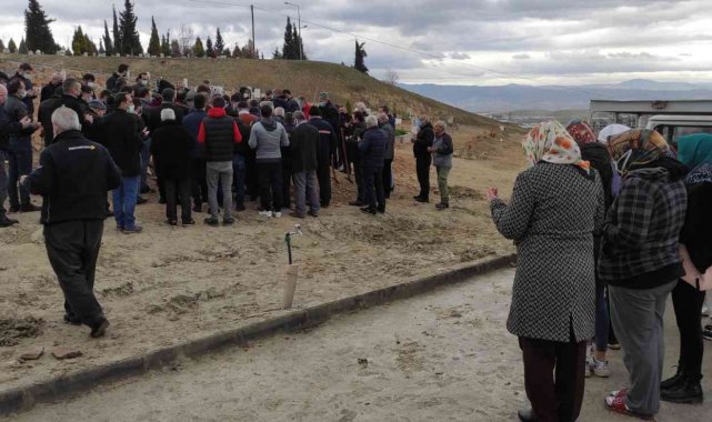 Cansız bedeni drone ile bulunan kayıp avcı son yolculuğuna uğurlandı