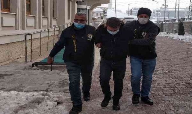 Çarpıp kaçtığı yayanın ölümüne sebep olan sürücü tutuklandı