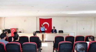 Çatak Belediye personeli işaret dili eğitimi alıyor