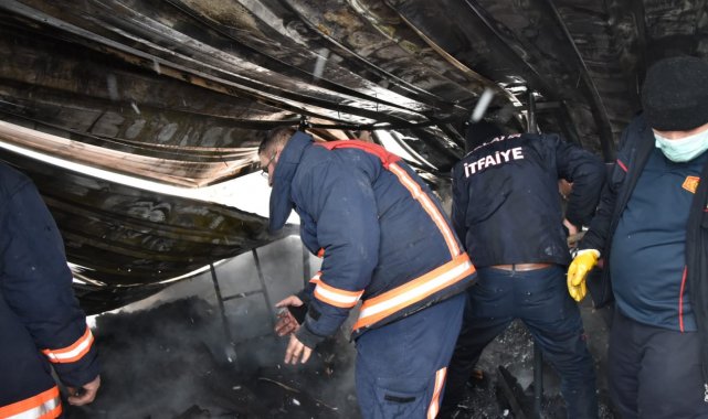 Çatı yangını korkuttu