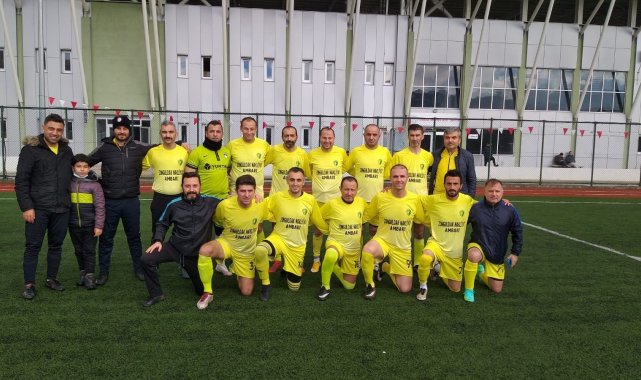 Çaycuma Veteranlar golleriyle yıldızlaşmaya devam ediyor