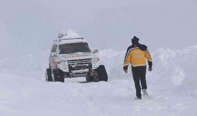 Çayırlı'da 2 kişi karbonmonoksit gazından zehirlendi