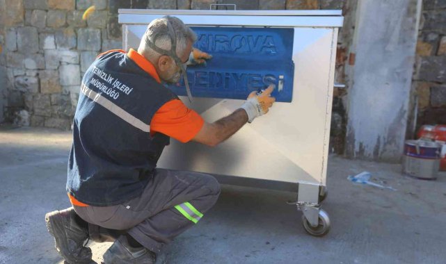 Çayırova Belediyesi kendi çöp konteynerini üretiyor