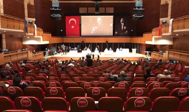 Çevik Bir Meydanı, Demokrasi Meydanı olacak