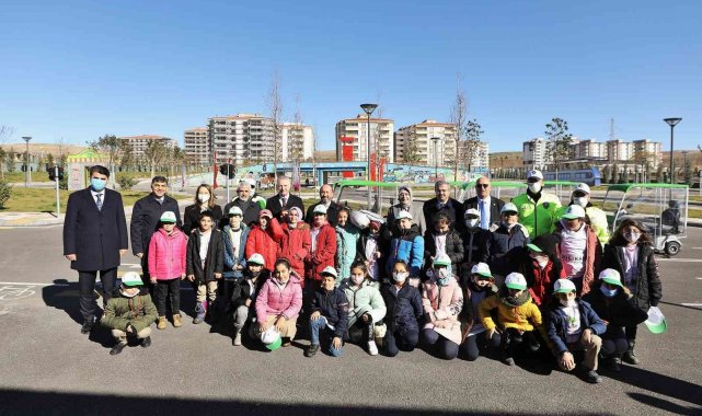 Çocuk Hakları Alt Komisyonu üyeleri trafik parkında inceleme yaptı