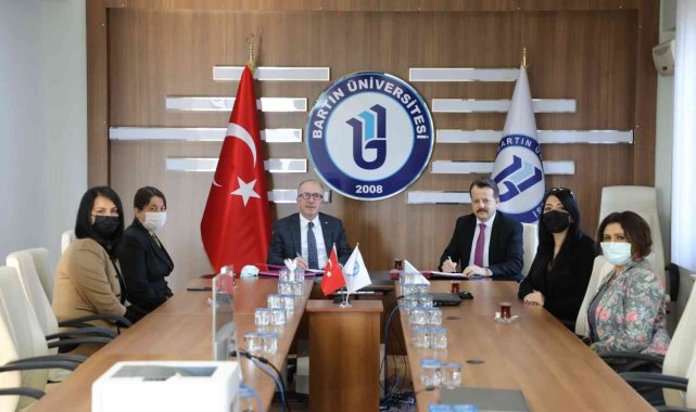 Çocuk Üniversitesi için imzalar atıldı