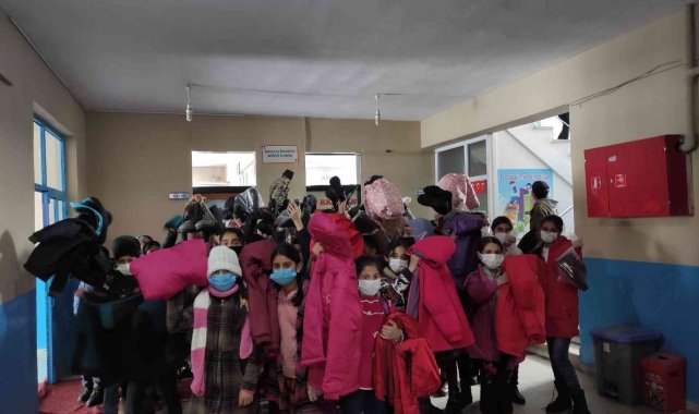 Çocuklar için bot ve mont çağrısı karşılık buldu