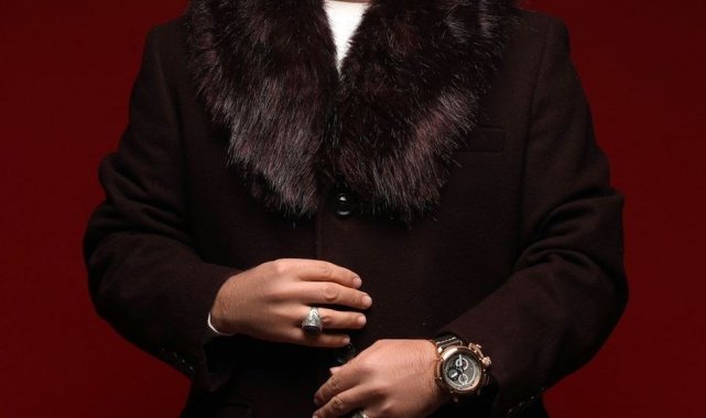 Çocukluğundan gelen modacı hayalini gerçekleştiren Cafer Andıç, şimdilerde ünlüleri giydiriyor