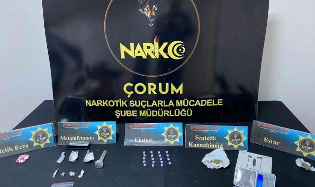 Çorum'da zehir tacirlerine operasyon: 9 gözaltı