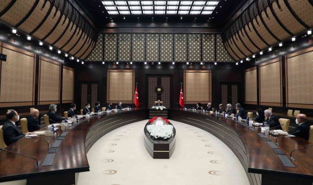 Cumhurbaşkanı Erdoğan, Kamu Görevlileri Etik Kurulu Başkanı Güngör ve kurul üyelerini kabul etti