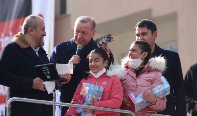 Cumhurbaşkanı Erdoğan&#039;ı duygulandıran sürpriz