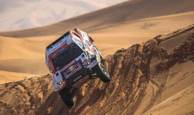 Dakar Rallisi'ne Nasser Al-Attiyah damga vurmaya devam ediyor