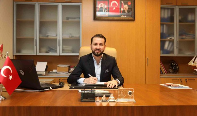 Darıca Belediyesi'nde yeni başkan yardımcısı görevine başladı