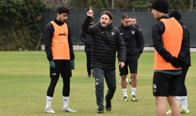 Denizlispor, Teknik Direktör Fatih Tekke ile yollarını ayırdı