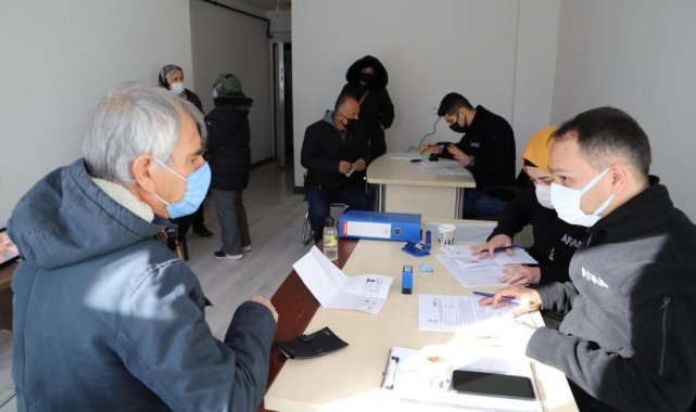 Deprem konutları teslim edilmeye devam ediyor