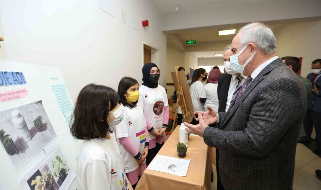 Derince'de bilim fuarı