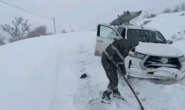 Dicle Elektrik Silvan ekipleri kardan kurtulduktan sonra enerji için harekete geçti