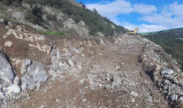 Dilovası viyadük projesi için ilk kazma vuruldu