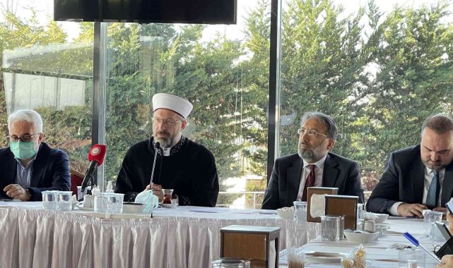 Diyanet İşleri Başkanı Prof. Dr. Ali Erbaş'tan Özgür Özel'e sert tepki