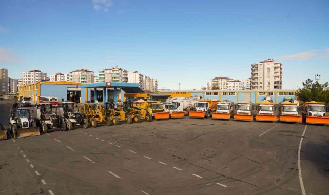 Diyarbakır Büyükşehir Belediyesi kar yağışına hazır