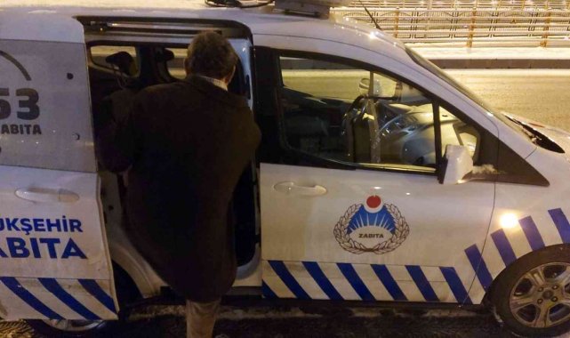 Diyarbakır Büyükşehir Belediyesi soğuk havada kimsesiz vatandaşları sokakta bırakmadı