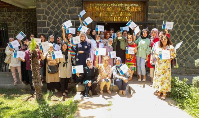 Diyarbakır'da kadın istihdamı ve sosyal sorumluluk projelerine katkı