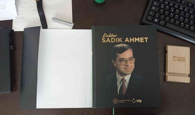 Doktor Sadık Ahmet&#039;in hayatı, doğumunun 75&#039;inci yılında kitaplaştırıldı