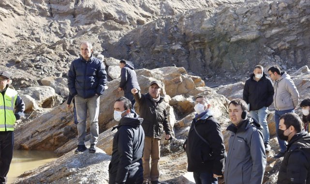 DSİ heyeti, Sarıçay Barajı'nda incelemelerde bulundu