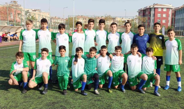 DSİ Sporlu ikizler maça damga vurdu