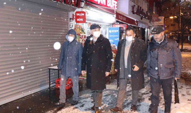 Düzce Belediyesi iki günde 500 kilometre yol açtı