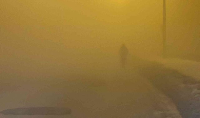 Düzce'de yoğun sis: Göz gözü görmüyor