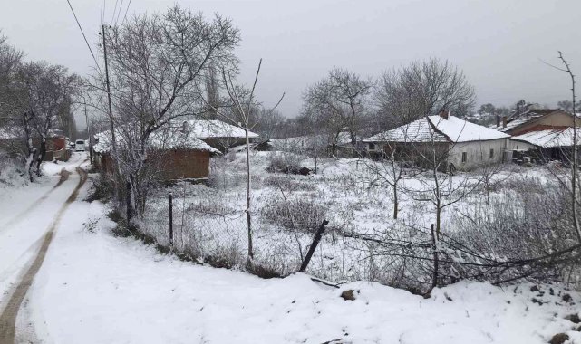 Edirne'de başlayan kar, İstanbul'un kapısına dayandı