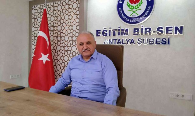 Eğitim Bir Sen Antalya Şube Başkanı Miran: &quot;Eğitimdeki kronikleşen sorunlara çözüm bulunmalı&quot;