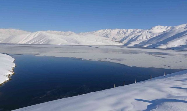 Eksi 30 derecede Dilimli Barajı dondu