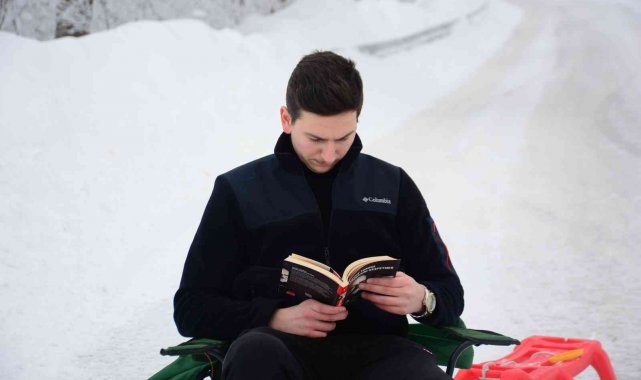 Eksi 8 derecede kitap keyfi