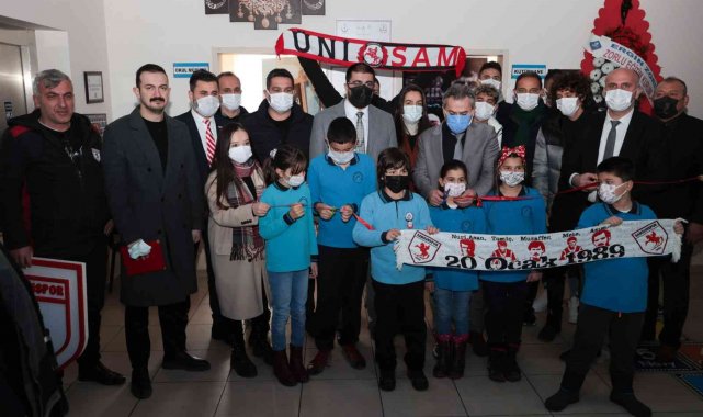 Emin Kar Kütüphanesi açıldı