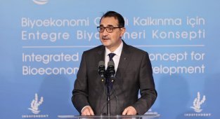 Enerji ve Tabii Kaynaklar Bakanı Fatih Dönmez: "Biyokütle yatırımlarının artması için yatırımcılarımıza bir yol haritası niteliğinde Biyokütle Enerji Potansiyel Atlası'nı yayımladık."