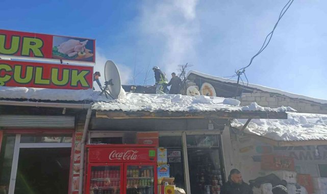 Erciş'te iş yeri yangını