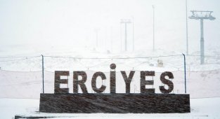 Erciyes'te kar kalınlığı 1.50 metreye ulaştı